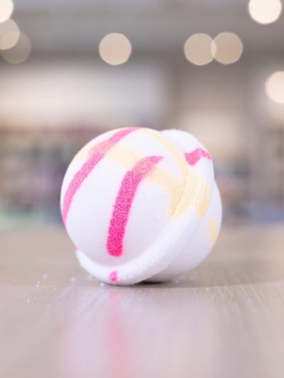 Island Nectar Bath Bomb